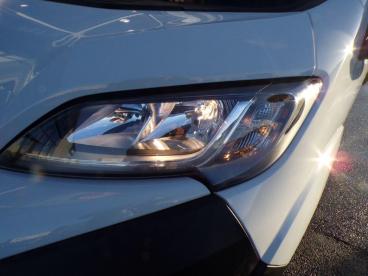 SPOTICAR Vauxhall Movano 2.2 Cdti 3500 Biturbo Prime L2 H2 Euro 6 (s/s) 5dr Used Car - Commercial Vehicle Diesel White - Ashington - 1200561799_4