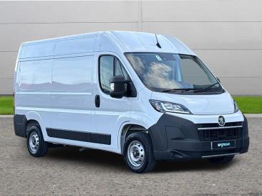 SPOTICAR Vauxhall Movano 2.2 Cdti 3500 Biturbo Prime L2 H2 Euro 6 (s/s) 5dr Used Car - Commercial Vehicle Diesel White - Worksop - 1200591136_1