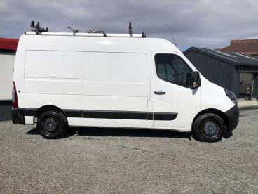 SPOTICAR Vauxhall Movano 2.3 Cdti 3500 Biturbo Edition Fwd L2 H2 Euro 6 5dr Used Car - Commercial Vehicle Diesel White - Inverness - 1200609949_3