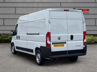 SPOTICAR Vauxhall Movano 2.2 Cdti 3500 Biturbo Prime Auto L3 H2 Euro 6 (s/s Used Car - Commercial Vehicle Diesel White - Sheffield - 1200632935_2