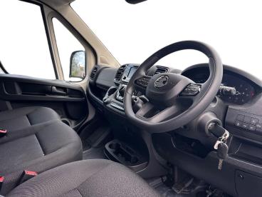 SPOTICAR Vauxhall Movano 2.2 Cdti 3500 Biturbo Prime L3 H2 Euro 6 (s/s) 5dr Used Car - Commercial Vehicle Diesel White - Gloucester - 1200642898_3