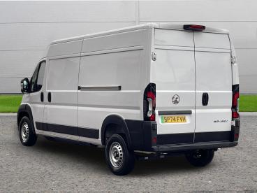 SPOTICAR Vauxhall Movano Electric Movano-e 4250 Hd 110kwh Prime Auto L3 H2 5dr (11kw Charger) Used Car - Commercial Vehicle Electric White - Worksop - 1200557000_5