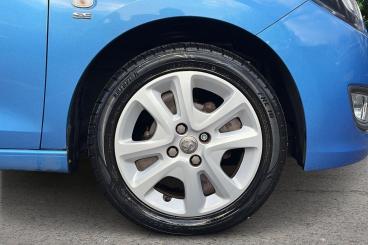 SPOTICAR Vauxhall Viva 1.0i Se Euro 6 5dr Used Car - City Car Petrol Blue - Southampton - 1200591686_5