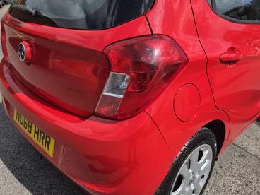 SPOTICAR Vauxhall Viva 1.0i Se Euro 6 5dr Used Car - City Car Petrol Red - Wakefield - 1200602409_5