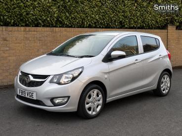 SPOTICAR Vauxhall Viva 1.0i Se Euro 6 5dr (a/c) Used Car - City Car Petrol Silver - Ilkeston - 1200610314_3