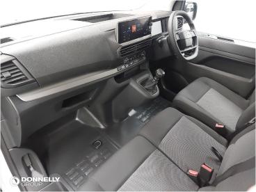 SPOTICAR Vauxhall Vivaro 1.5 Turbo D Prime Swb Euro 6 (s/s) 6dr Used Car - Commercial Vehicle Diesel White - Dungannon - 1200455244_4