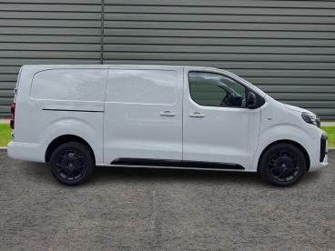 SPOTICAR Vauxhall Vivaro 1.5 Turbo D Pro Xl Panel Van Lwb Euro 6 (s/s) 6dr Used Car - Commercial Vehicle Diesel White - St Leonards On Sea - 1200518233_2