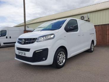SPOTICAR Vauxhall Vivaro 1.5 Turbo D 2900 Sportive L2 H1 Euro 6 (s/s) 6dr Used Car - Commercial Vehicle Diesel White - Boston - 1200520160_5