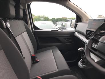 SPOTICAR Vauxhall Vivaro 1.5 Turbo D Prime Swb Euro 6 (s/s) 6dr Used Car - Commercial Vehicle Diesel White - Bangor - 1200537004_4