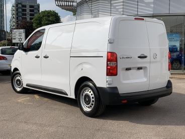 SPOTICAR Vauxhall Vivaro 1.5 Turbo D Prime Swb Euro 6 (s/s) 6dr Used Car - Commercial Vehicle Diesel White - Romford - 1200552753_5