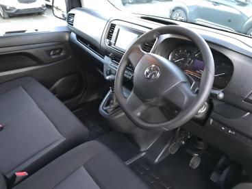 SPOTICAR Vauxhall Vivaro 1.5 Turbo D 2900 Prime L1 H1 Euro 6 (s/s) 6dr Used Car - Commercial Vehicle Diesel White - Bangor - 1200555549_3