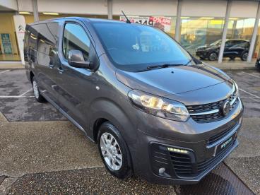 SPOTICAR Vauxhall Vivaro 2.0 Turbo D 3100 Sportive Crew Van L2 H1 Euro 6 (s Used Car - Commercial Vehicle Diesel Grey - Southampton - 1200562281_5
