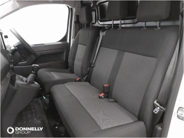 SPOTICAR Vauxhall Vivaro 2.0 Turbo D Prime Xl Panel Van Lwb Euro 6 6dr Used Car - Commercial Vehicle Diesel White - Dungannon - 1200564187_5