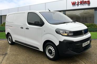 SPOTICAR Vauxhall Vivaro 1.5 Turbo D Prime Swb Euro 6 (s/s) 6dr Used Car - Commercial Vehicle Diesel White - Dartford - 1200572645_1