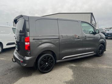 SPOTICAR Vauxhall Vivaro 2.0 Turbo D 3100 Gs Auto L1 H1 Euro 6 (s/s) 6dr Used Car - Commercial Vehicle Diesel Grey - Eglinton - 1200581117_3