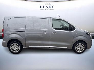 SPOTICAR Vauxhall Vivaro 2.0 Turbo D 3100 Pro L1 H1 Euro 6 6dr Used Car - Commercial Vehicle Diesel Silver - Tonbridge - 1200583440_2