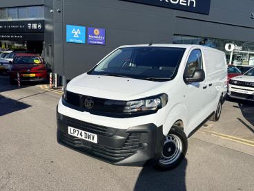 SPOTICAR Vauxhall Vivaro 2.0 Turbo D Prime Xl Panel Van Lwb Euro 6 6dr Used Car - Commercial Vehicle Diesel White - Wakefield - 1200585488_2