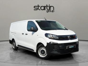 SPOTICAR Vauxhall Vivaro 2.0 Turbo D Prime Xl Panel Van Lwb Euro 6 6dr Used Car - Commercial Vehicle Diesel White - Worcester - 1200593317_1