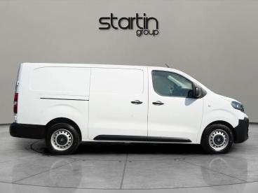 SPOTICAR Vauxhall Vivaro 2.0 Turbo D Prime Xl Panel Van Lwb Euro 6 6dr Used Car - Commercial Vehicle Diesel White - Worcester - 1200593317_5