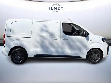 SPOTICAR Vauxhall Vivaro 2.0 Turbo D Pro Swb Euro 6 6dr Used Car - Commercial Vehicle Diesel White - Tonbridge - 1200595031_2