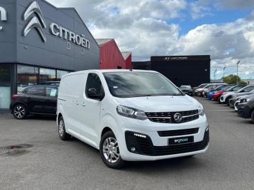 SPOTICAR Vauxhall Vivaro 1.5 Turbo D 2700 Sportive L1 H1 Euro 6 (s/s) 6dr Used Car - Commercial Vehicle Diesel White - Eglinton - 1200599088_2