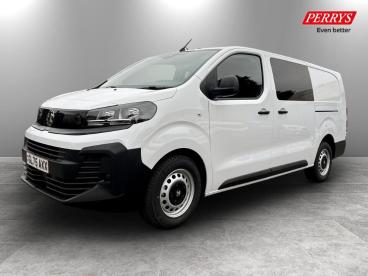 SPOTICAR Vauxhall Vivaro 2.0 Turbo D Prime Xl Crew Van Lwb Euro 6 6dr Used Car - Commercial Vehicle Diesel White - Sittingbourne - 1200600560_3