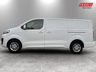 SPOTICAR Vauxhall Vivaro 1.5 Turbo D 2900 Sportive L2 H1 Euro 6 (s/s) 5dr Used Car - Commercial Vehicle Diesel White - Sittingbourne - 1200602571_4