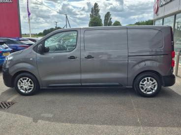 SPOTICAR Vauxhall Vivaro 1.5 Turbo D 2900 Dynamic L1 H1 Euro 6 (s/s) 6dr Used Car - Commercial Vehicle Diesel Grey - Boston - 1200604149_4