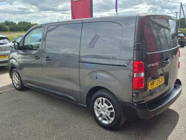 SPOTICAR Vauxhall Vivaro 1.5 Turbo D 2900 Dynamic L1 H1 Euro 6 (s/s) 6dr Used Car - Commercial Vehicle Diesel Grey - Boston - 1200604149_5