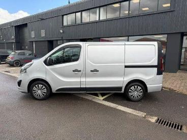 SPOTICAR Vauxhall Vivaro 1.6 Cdti 2700 Biturbo Ecotec Sportive L1 H1 Euro 6 Used Car - Commercial Vehicle Diesel Silver - Cheltenham - 1200609380_4