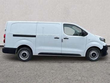 SPOTICAR Vauxhall Vivaro 2.0 Turbo D Pro Swb Euro 6 6dr Used Car - Commercial Vehicle Diesel White - Merthyr Tydfil - 1200615469_5