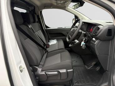 SPOTICAR Vauxhall Vivaro 1.5 Turbo D Prime Xl Panel Van Lwb Euro 6 (s/s) 6d Used Car - Commercial Vehicle Diesel White - Clacton-on-sea - 1200618652_4