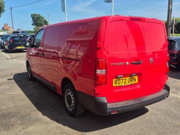 SPOTICAR Vauxhall Vivaro 1.5 Turbo D 2900 Dynamic L2 H1 Euro 6 (s/s) 6dr Used Car - Commercial Vehicle Diesel Red - Boston - 1200619335_4