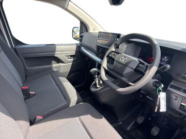 SPOTICAR Vauxhall Vivaro 1.5 Prime Xl Panel Van Lwb Euro 6 (s/s) 6dr Used Car - Commercial Vehicle Diesel White - Hereford - 1200620149_3