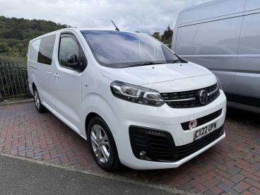 SPOTICAR Vauxhall Vivaro 2.0 Turbo D 3100 Elite Crew Van L2 H1 Euro 6 (s/s) Used Car -  Diesel White - Colwyn Bay - 1200624579_1