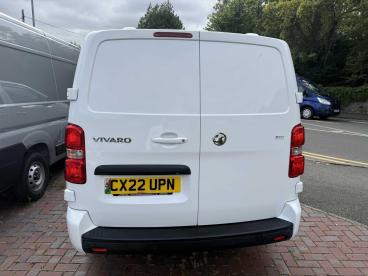 SPOTICAR Vauxhall Vivaro 2.0 Turbo D 3100 Elite Crew Van L2 H1 Euro 6 (s/s) Used Car -  Diesel White - Colwyn Bay - 1200624579_5