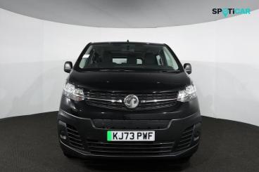 SPOTICAR Vauxhall Vivaro Life Vivaro-e Life 50kwh Combi Auto Mwb 5dr (9 Seat, 7.4kw Charger) Used Car - Commercial Vehicle Electric Black - Weymouth - 1200564954_2