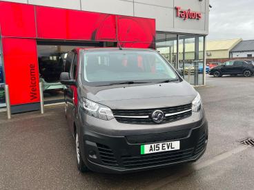 SPOTICAR Vauxhall Vivaro Life Vivaro-e Life 50kwh Combi Auto Lwb 5dr (9 Seat, 7.4kw Charger) Used Car - Commercial Vehicle Electric Grey - Boston - 1200569258_2