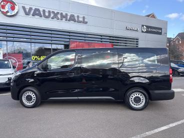 SPOTICAR Vauxhall Vivaro Life Vivaro-e Life 50kwh Combi Auto Lwb 5dr (9 Seat, 11kw Charger) Used Car - Mpv Electric Black - Romford - 1200584049_4