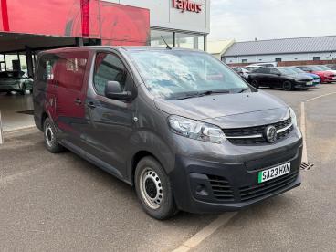 SPOTICAR Vauxhall Vivaro Life Vivaro-e Life 50kwh Combi Auto Lwb 5dr (9 Seat, 11kw Charger) Used Car - Commercial Vehicle Electric Grey - Boston - 1200608137_1
