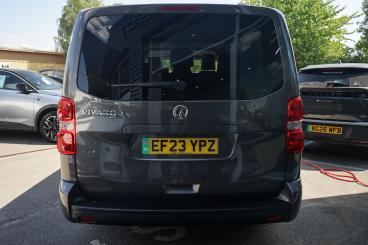 SPOTICAR Vauxhall Vivaro Life Vivaro-e Life 50kwh Ultimate Auto Lwb 5dr (8 Seat, 11kw Charger) Used Car - Mpv Electric Grey - Leamington - 1200617362_4
