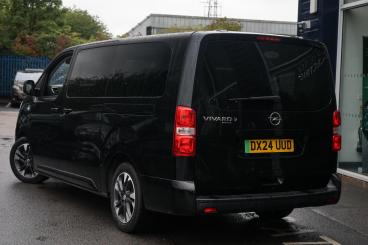 SPOTICAR Vauxhall Vivaro Life Vivaro-e Life 50kwh Ultimate Auto Lwb 5dr (8 Seat, 11kw Charger) Used Car - Mpv Electric Black - Leamington - 1200643610_3