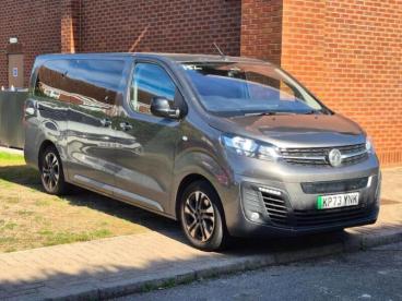 SPOTICAR Vauxhall Vivaro Life Vivaro-e Life 50kwh Ultimate Auto Lwb 5dr (8 Seat, 11kw Charger) Used Car - Mpv Electric Grey - Leamington - 1200645610_1