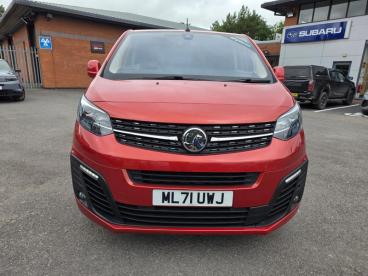 SPOTICAR Vauxhall Vivaro Life 2.0 Turbo D Elite M Auto Swb Euro 6 (s/s) 5dr (8 S Used Car - Mpv Diesel Red - Wantage - 1200608977_5