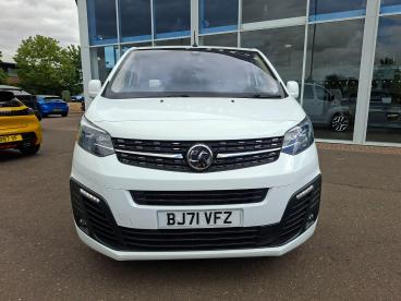SPOTICAR Vauxhall Vivaro Life 2.0 Turbo D Elite M Auto Swb Euro 6 (s/s) 5dr (8 S Used Car - Commercial Vehicle Diesel White - Boston - 1200622080_5