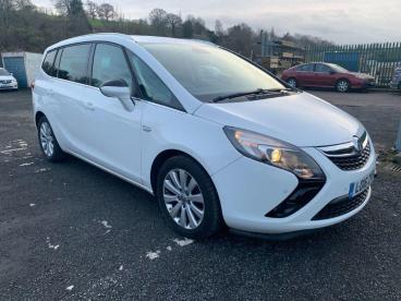 SPOTICAR Vauxhall Zafira Tourer 1.6 Cdti Ecoflex Tech Line Euro 6 (s/s) 5dr Used Car - Mpv Diesel White - Tiverton - 1200553229_1