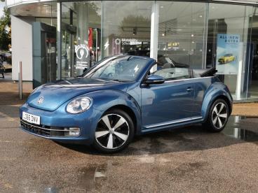SPOTICAR Volkswagen New Beetle Beetle 1.2 Tsi Bluemotion Tech Design Cabriolet Dsg Euro Used Car - Saloon Petrol Blue - Hemel Hempstead - 1200629968_3