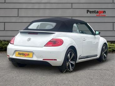 SPOTICAR Volkswagen New Beetle Beetle 2.0 Tdi Bluemotion Tech Sport Cabriolet Dsg Euro 6 Used Car - Saloon Diesel White - Derby - 1200631795_4