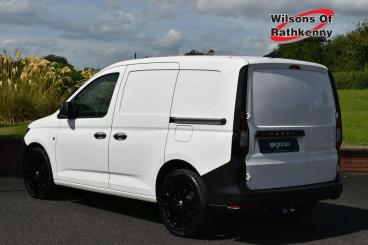 SPOTICAR Volkswagen Caddy 2.0 Tdi C20 Commerce Swb Euro 6 (s/s) 5dr Used Car - Commercial Vehicle Diesel White - Ballymena County Antrim - 1200633917_5