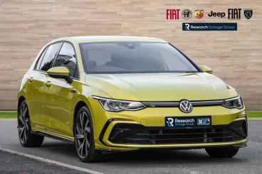 SPOTICAR Volkswagen Golf 1.5 Etsi Mhev R-line Dsg Euro 6 (s/s) 5dr Used Car - Saloon Hybrid Yellow - Nuneaton - 1200555220_1